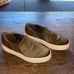 Vince slip on platform sneakers - great condition!